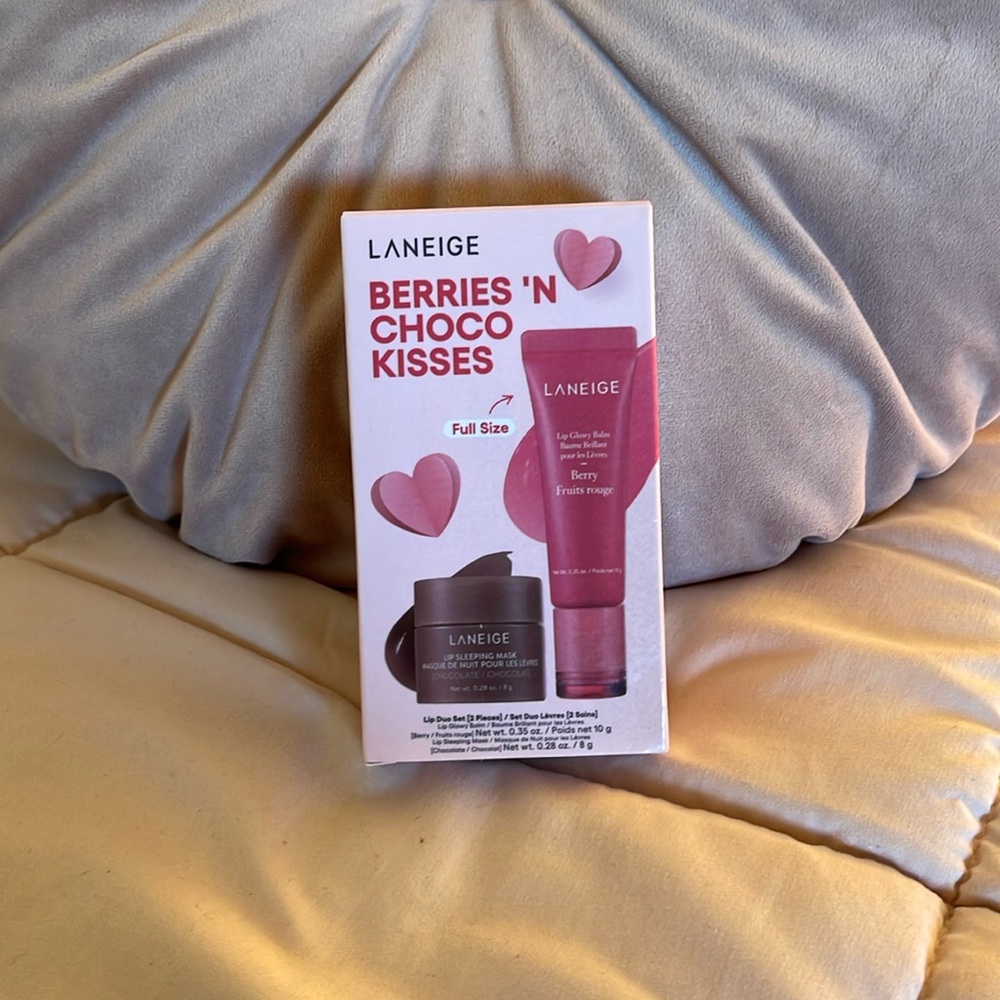 BNIB Laneige Duo Set